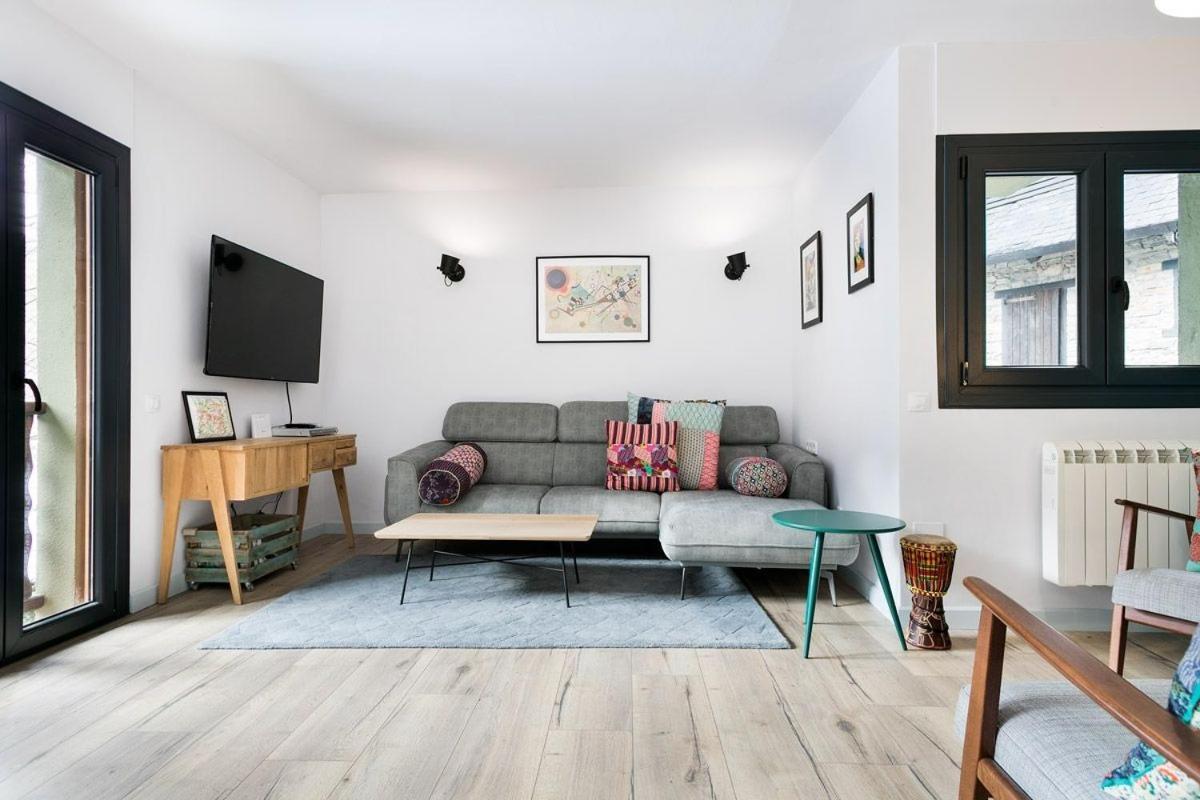Luderna - Apartamento Espiargo Garós Exteriör bild